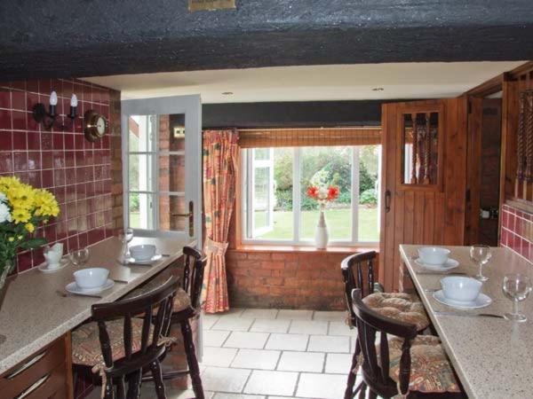 Shrawley Severn Bank Lodge מראה חיצוני תמונה